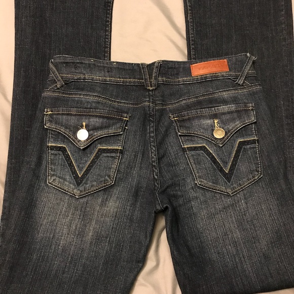 Jeans - Picture 2 of 5